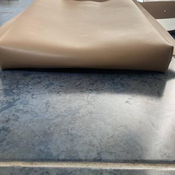 COPY - Lecc Project ARC Small Bucket bag - Picture 7 of 7